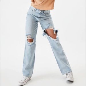 Pacsun light blue boyfriend jeans size 28